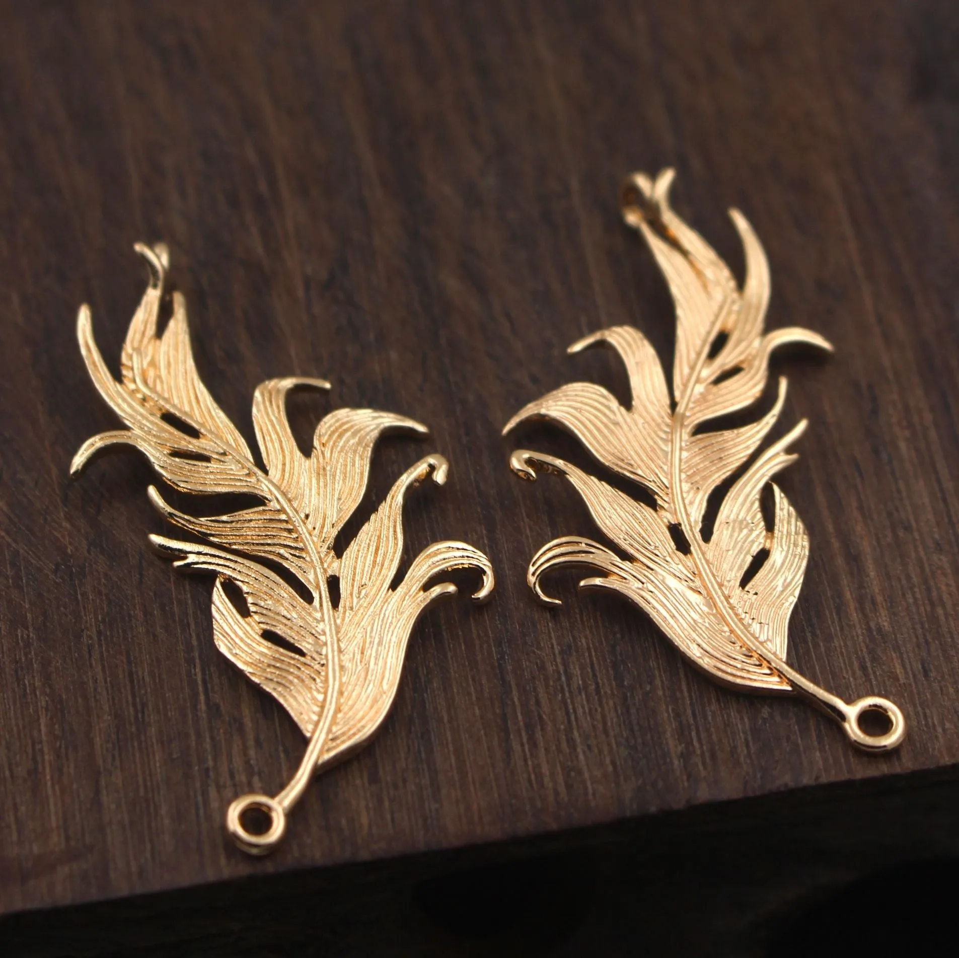 Cast Copper Peacock Feather Pendant | Brodtica.com