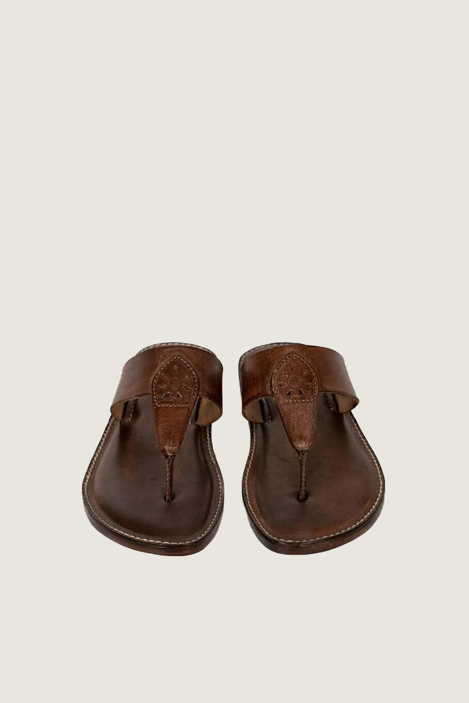 Novado - Kolhapuri Slippers with Hand-Carved Design - Brown