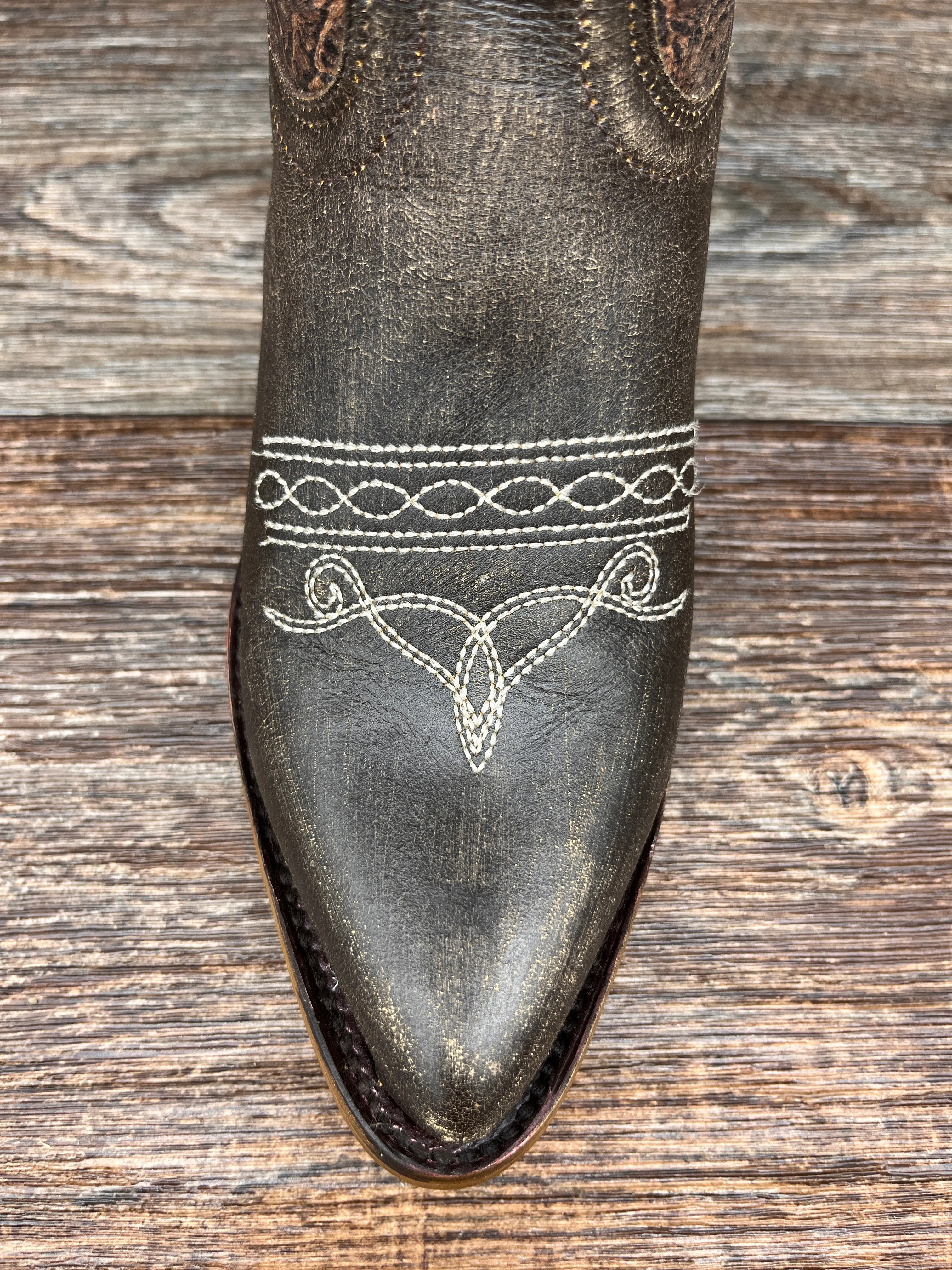 z5062 Women's 8 inch Western Bootie by Corral